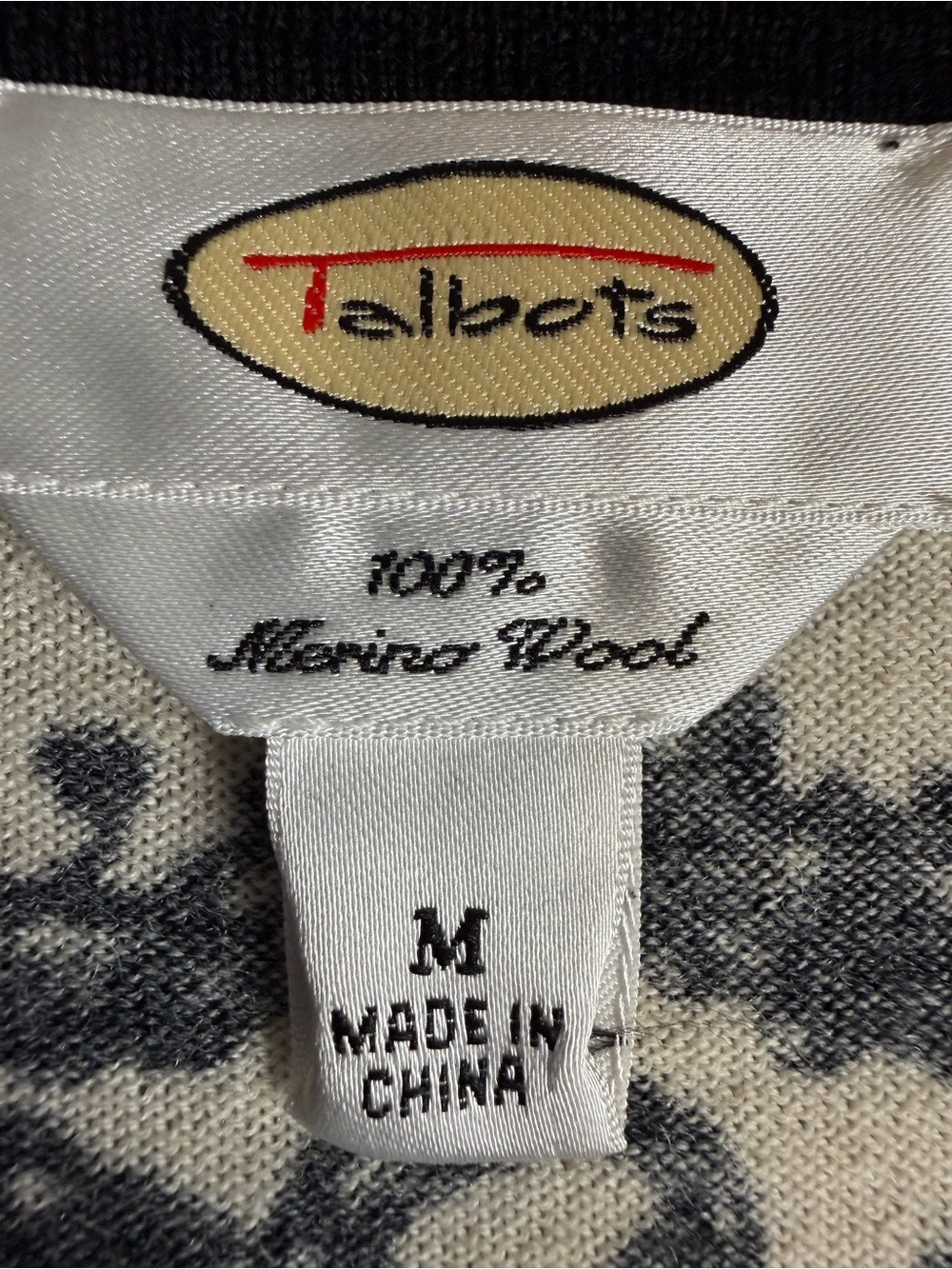 Talbots Vintage Merino Wool Women's Cardigan Sweater Size Medium - Picture 8 of 14